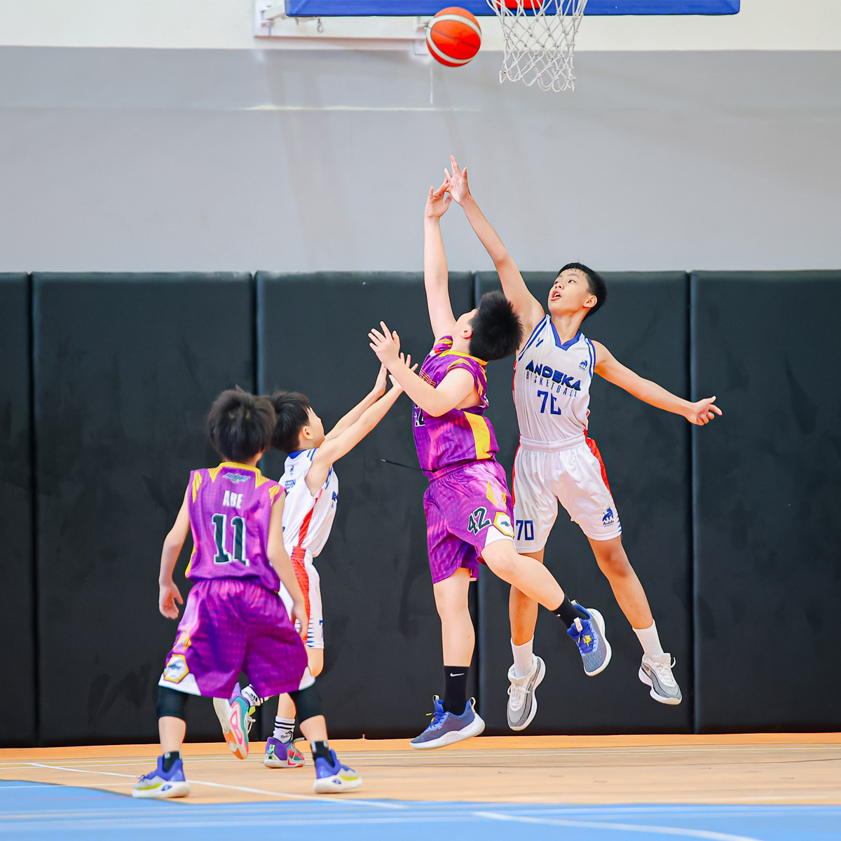 Selamat datang di website resmi Andeka Basketball Club!